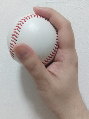右面から見たパワーシンカーの握り方